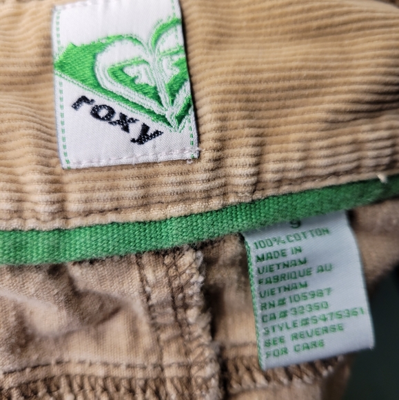 Roxy Cordoroy Mini Skirt size 9 - Picture 2 of 3